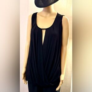 Juniper Ln Black, open front, sleeveless top. Sz. L